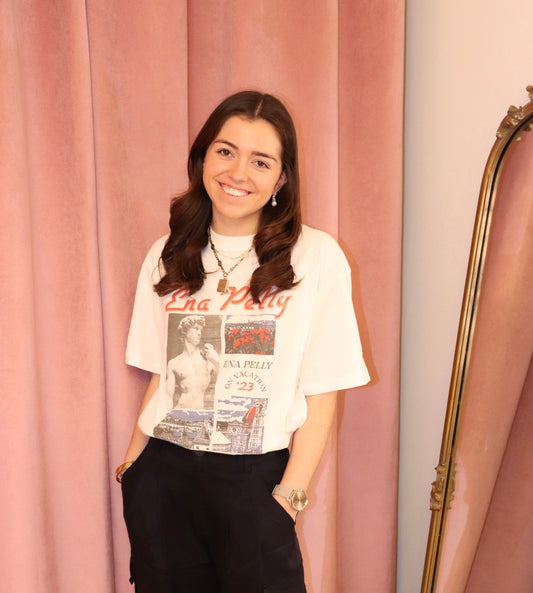 Ena Pelly On Vacation Relaxed Tee