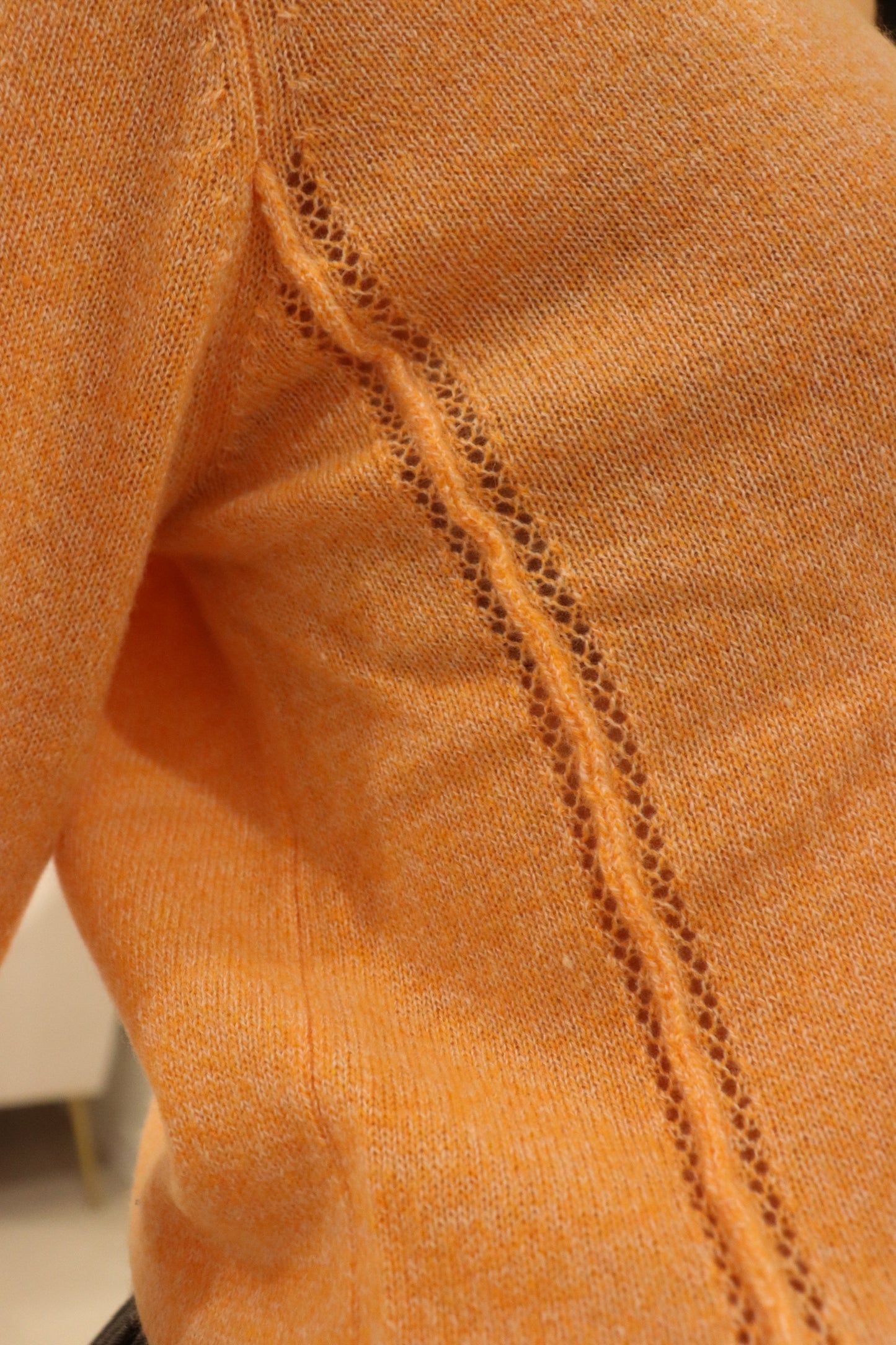 AUTUMN CASHMERE CREW - ORANGE CRUSH