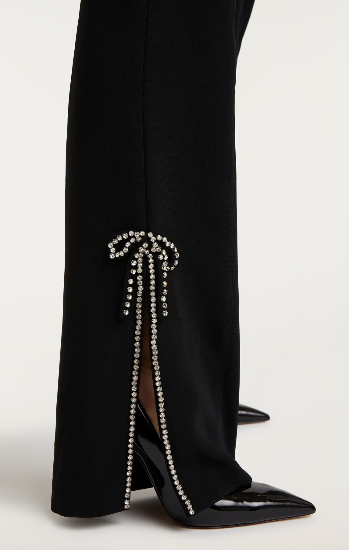 Cinq a Sept RHINESTONE BOW KALI PANT