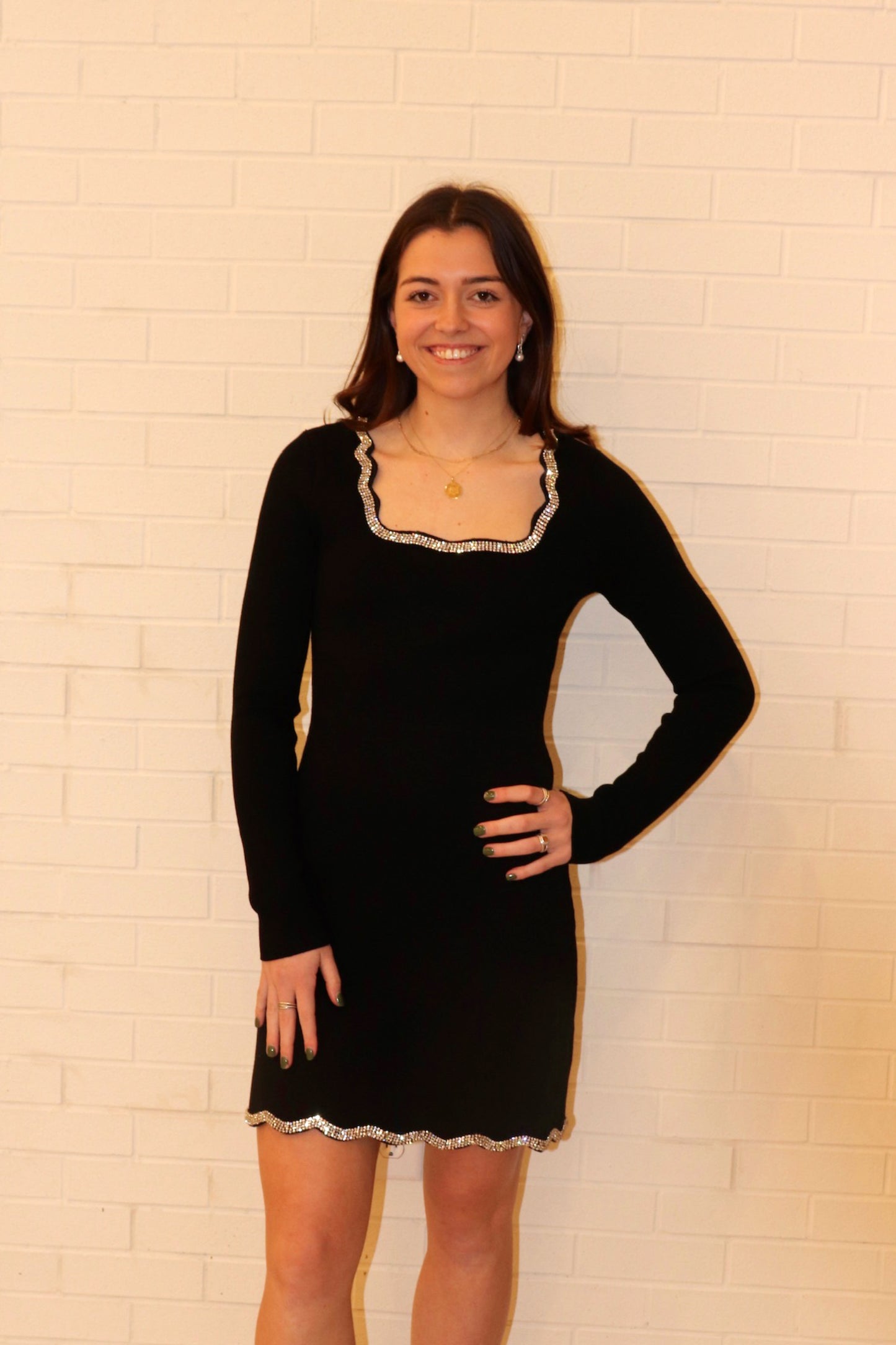 Moon River Wave Square Neck Black Mini