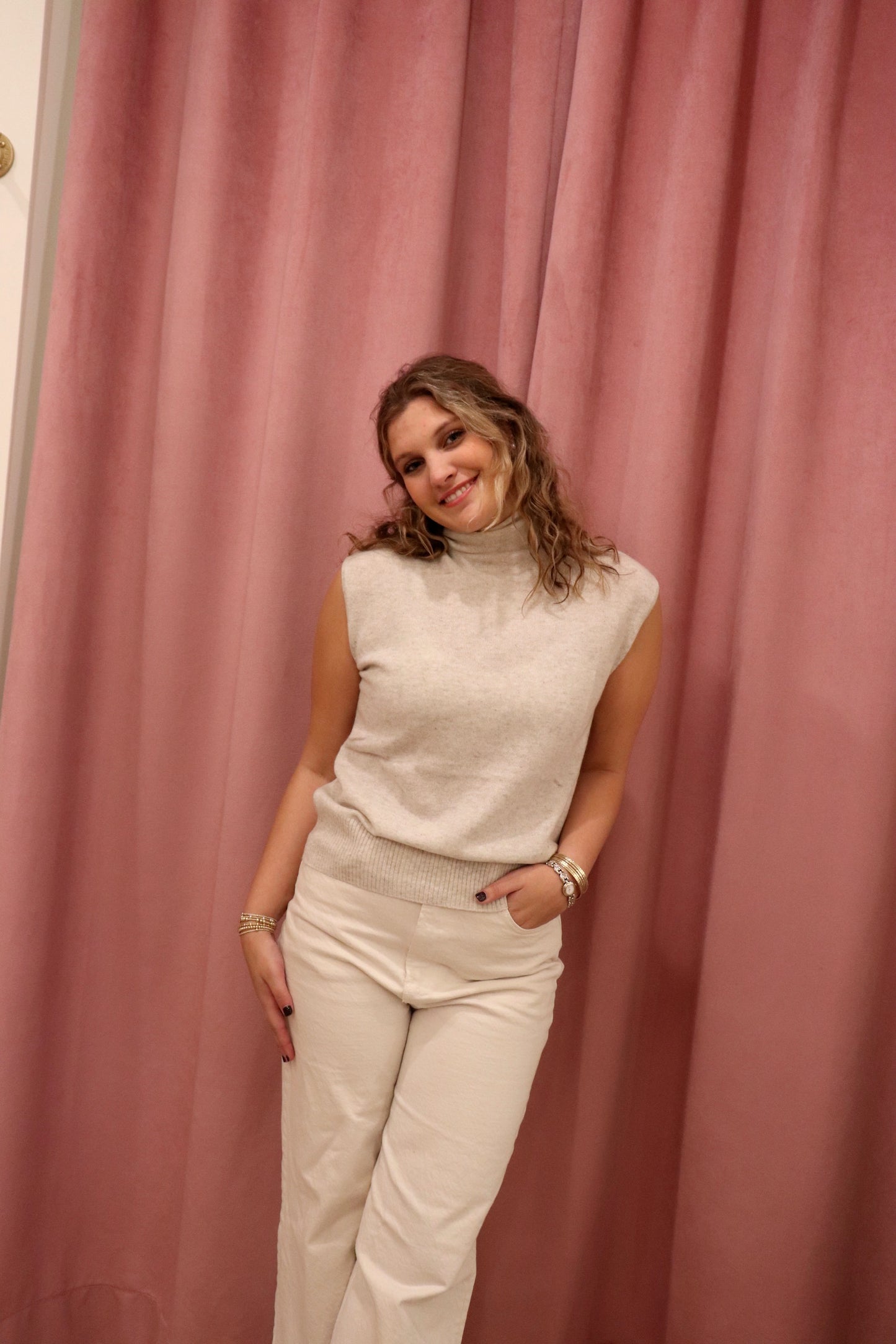 AUTUMN Cashmere Sleeveless Funnel Neck