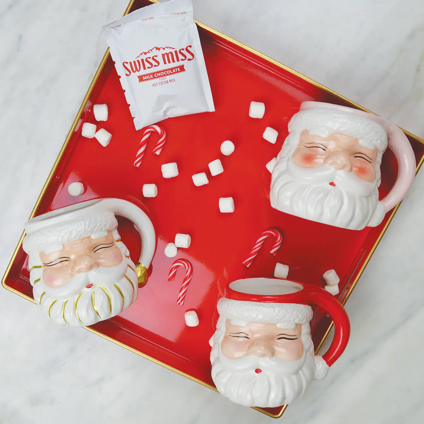 RED SANTA MUG