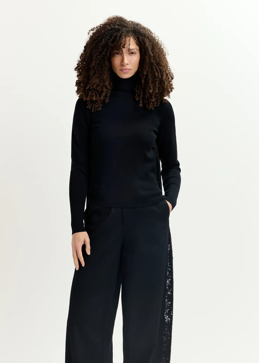 Essentiel Antwerp Turtleneck Sweater With Fringes