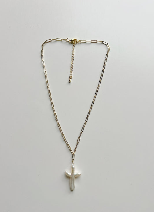 MDesigns Gold Link Pearn Cross Necklace