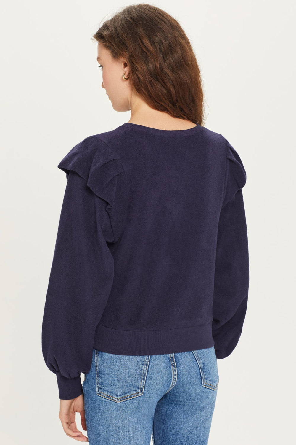 RUFFLE SHOULDER SWEATSHIRT