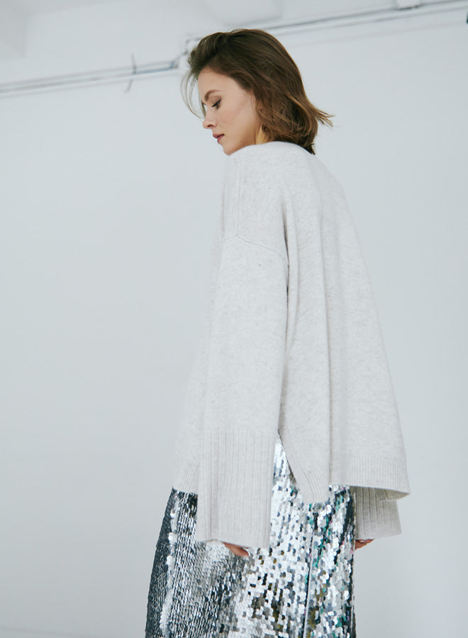 Autumn Cashmere Relaxed V with Side Slits