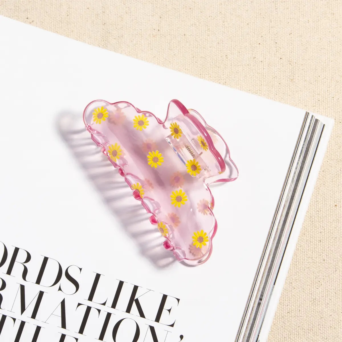 Daisy Flower Hair Clip