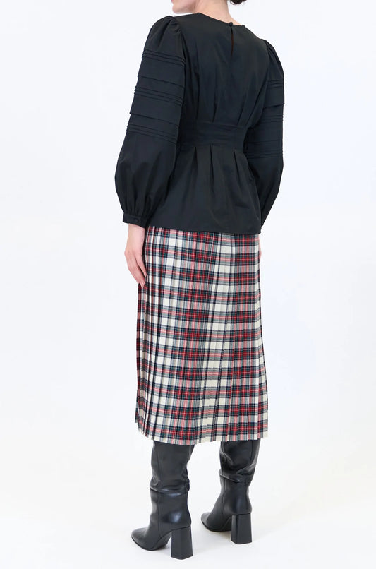 Hunter Bell Tory Top