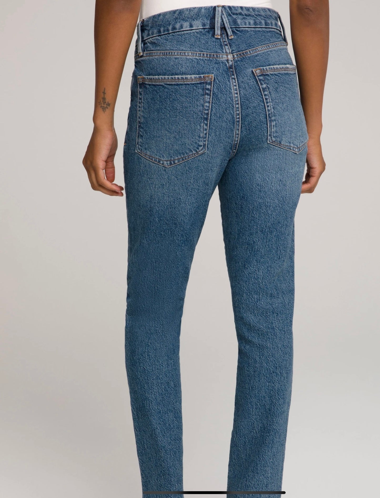 Good American Good Classic Jeans