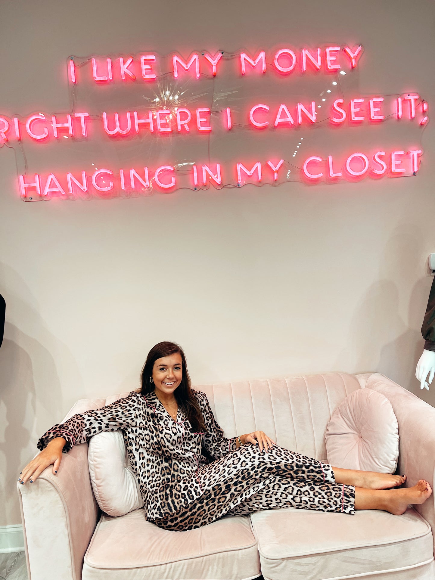 NIKKI LEOPARD PAJAMA SET HOT PINK