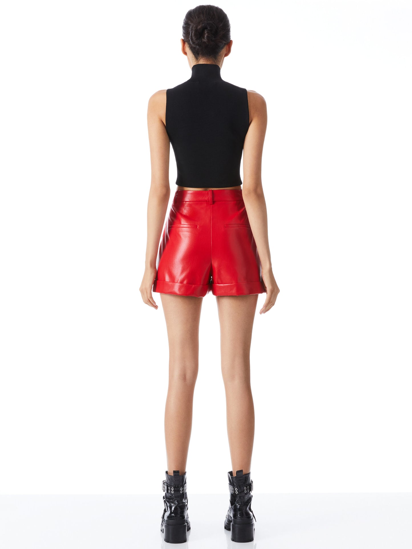 ALICE & OLIVIA CONRY VEGAN LEATHER PLEATED CUFF SHORT