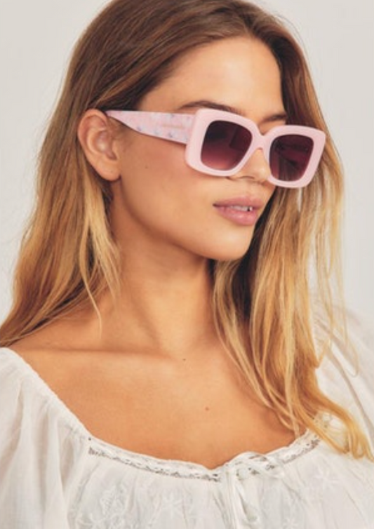 loveshackfancy arietta sunglasses - blushing quartz