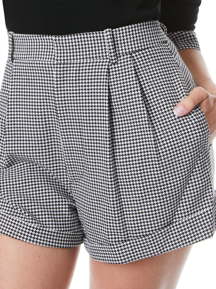 Alice & Olivia Conry Cuffed Short