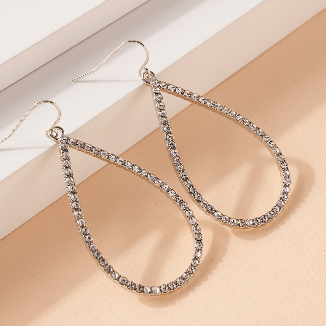 Tear Drop Rhinestones Earrings