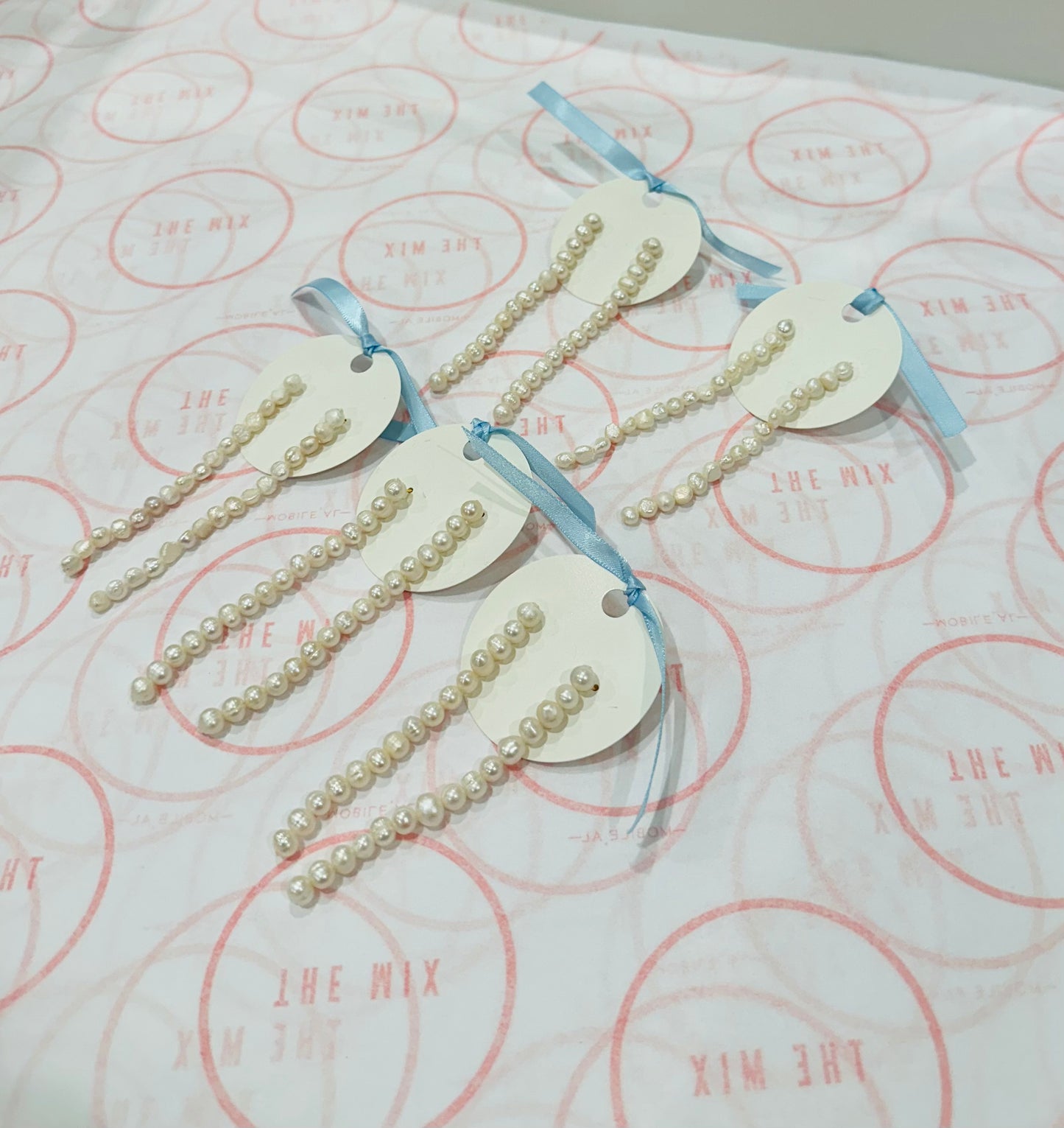 EARRINGS BY GRACE POTATO PEARL LONG CLASSICS