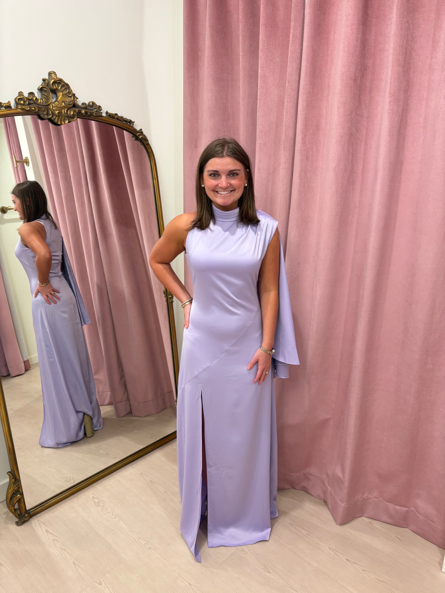 Elliatt Anika Asymmetrical Maxi Dress - XS Elliatt Anika Asymmetrical Maxi Dress - XS