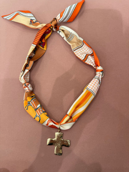 SAVVYGRACEDESIGN Scarf Necklace