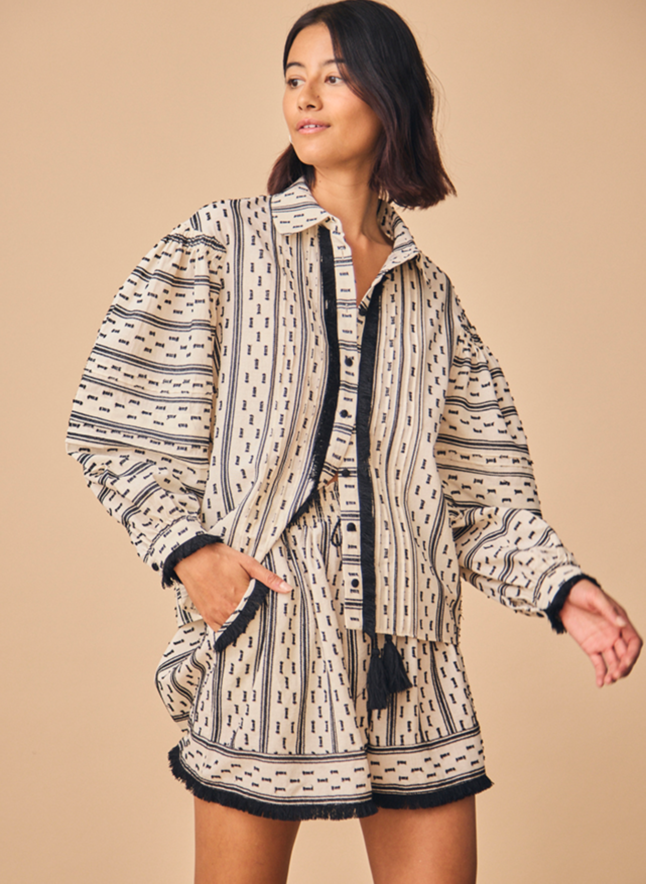Hunter Bell Ezra Top
