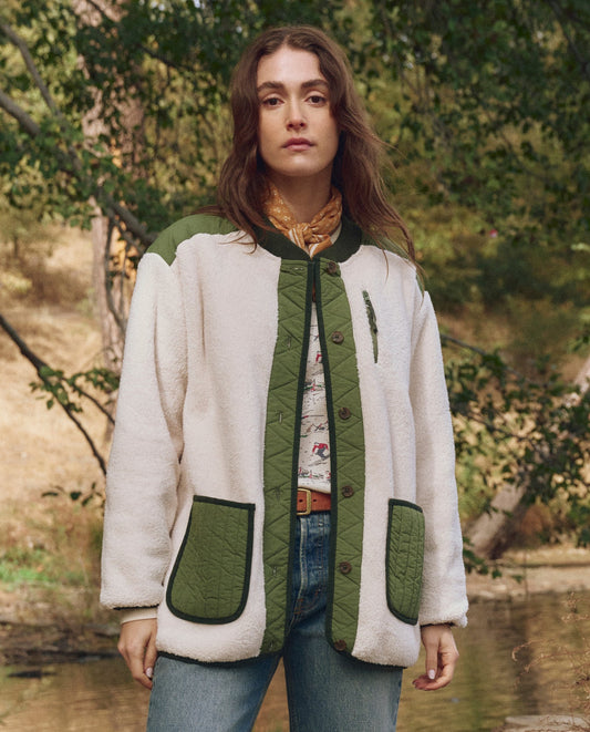 The Great THE PLUSH TUNDRA JACKET - Cream & Army