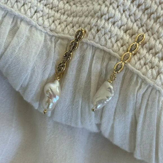 Jenna Peal Drop Earrings