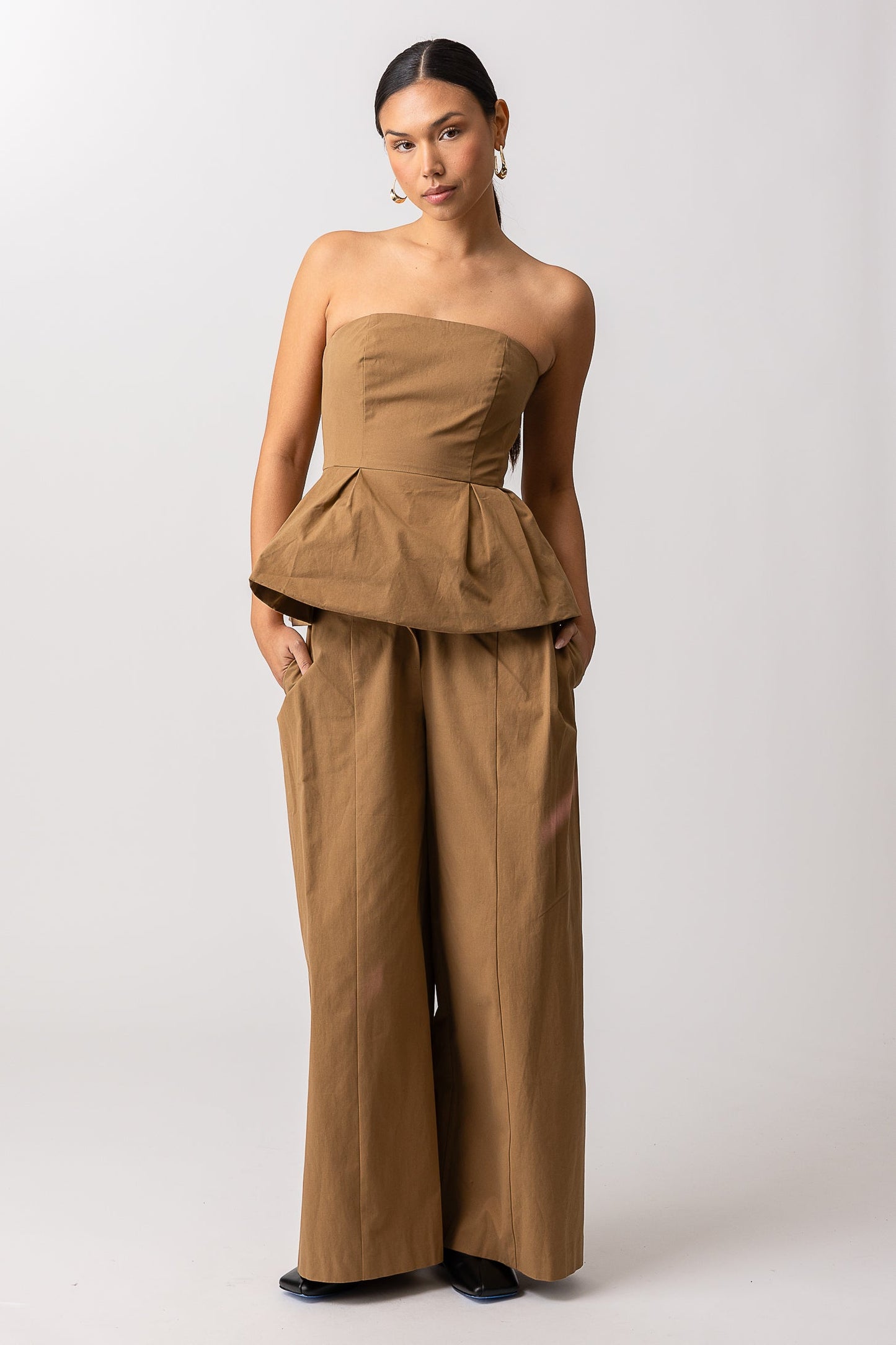 LINE AND DOT TOVE TOP