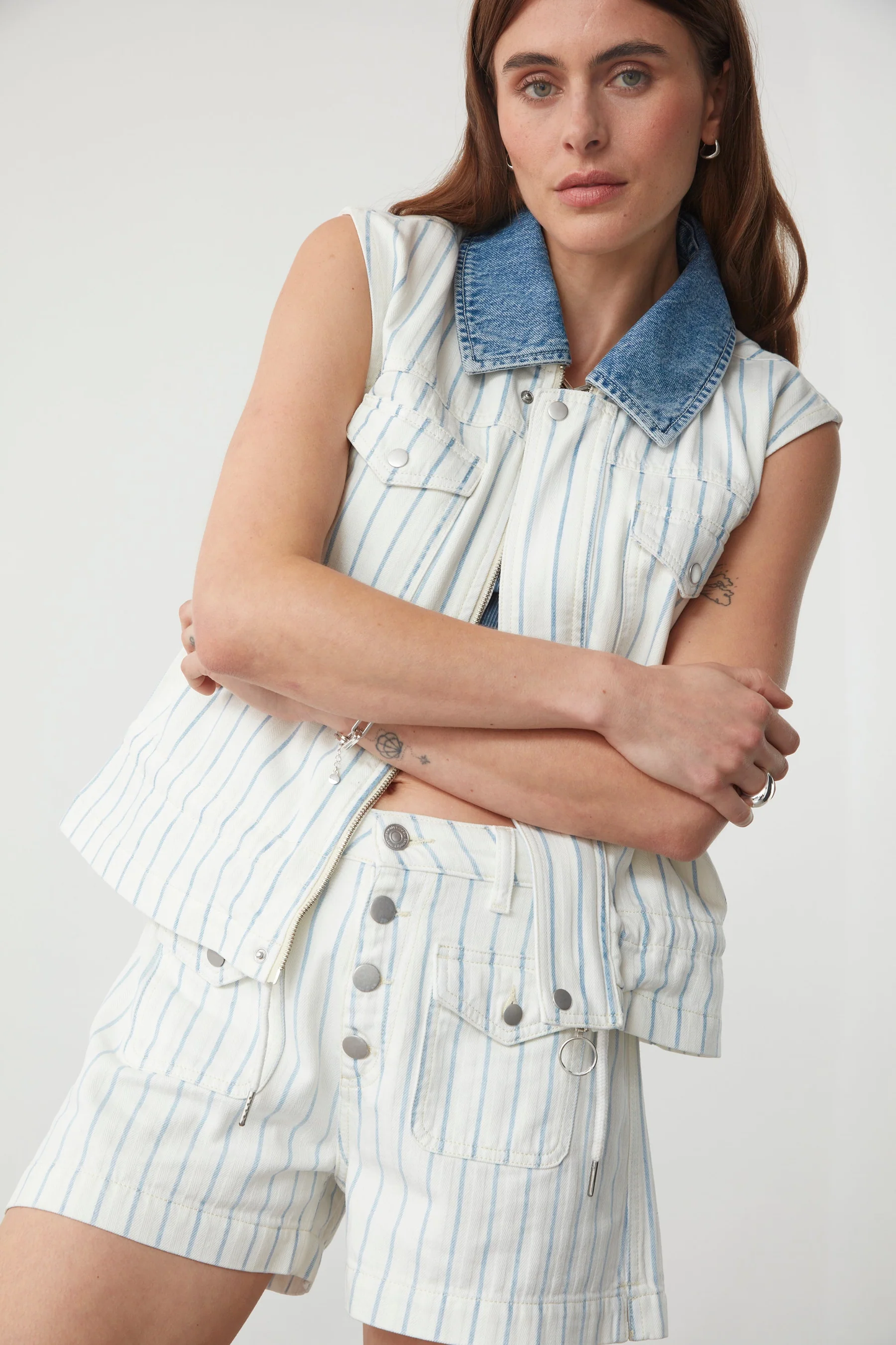 SEVENTY + MOCHI Charlie Short