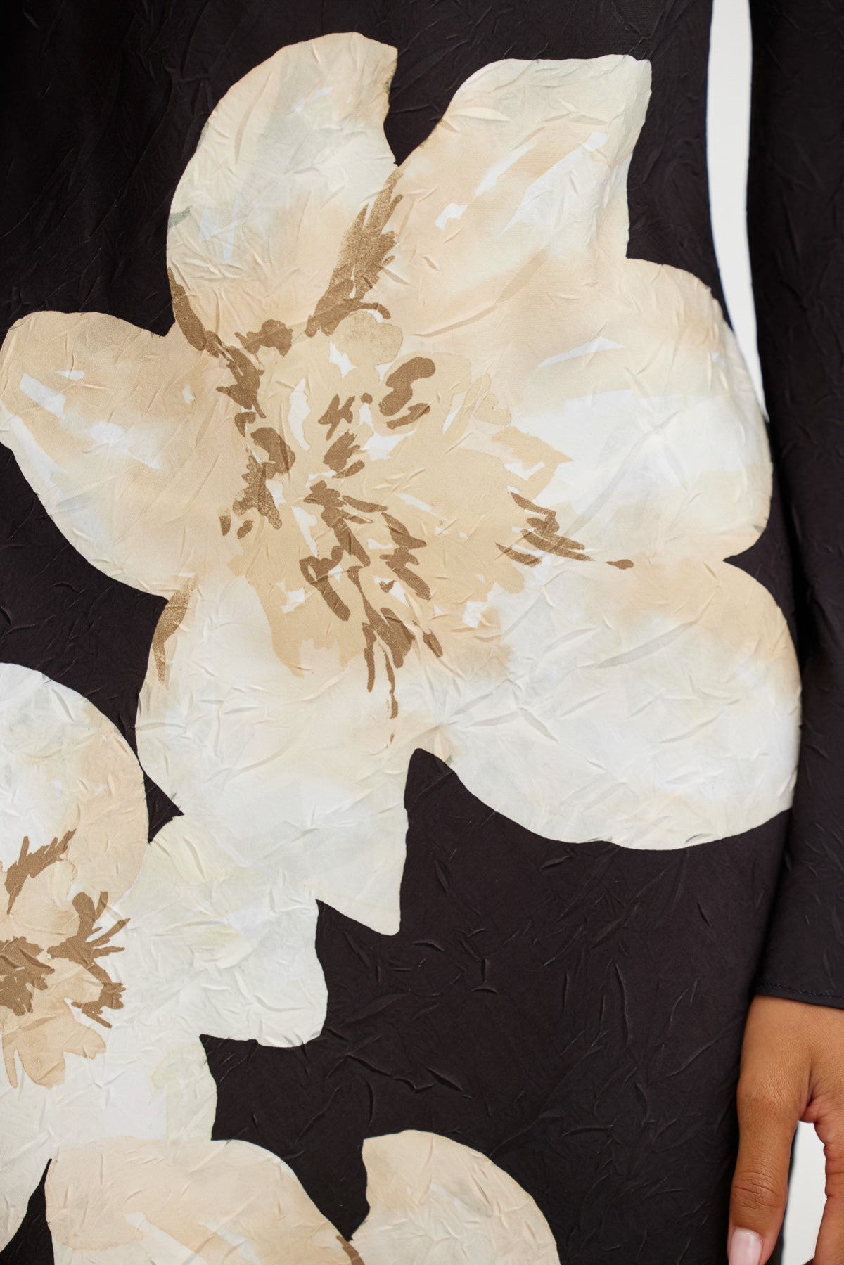 Significant Other Alia Mini Dress | Charcoal Botanic