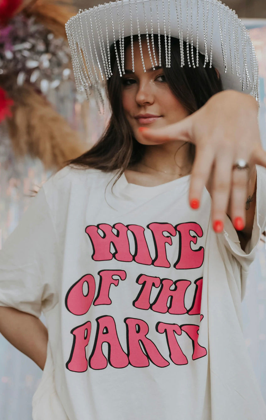 WIFE OF THE PARTY TEE