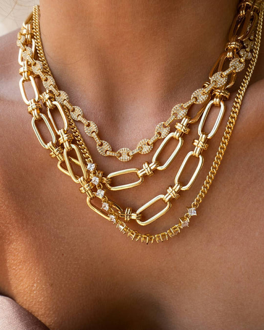 LUVAJ Ballier Curb Chain Necklace