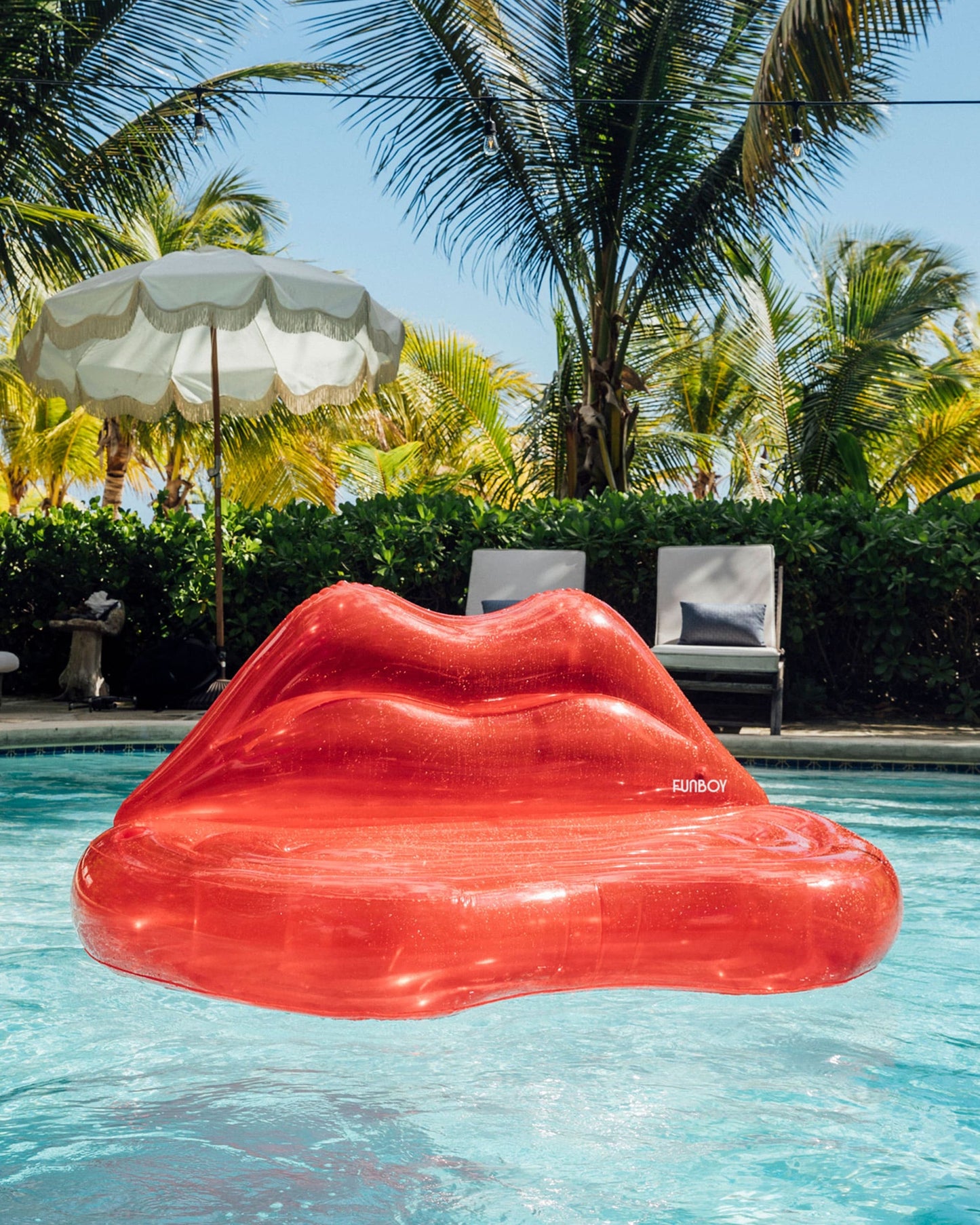 Clear Red Lip Couch