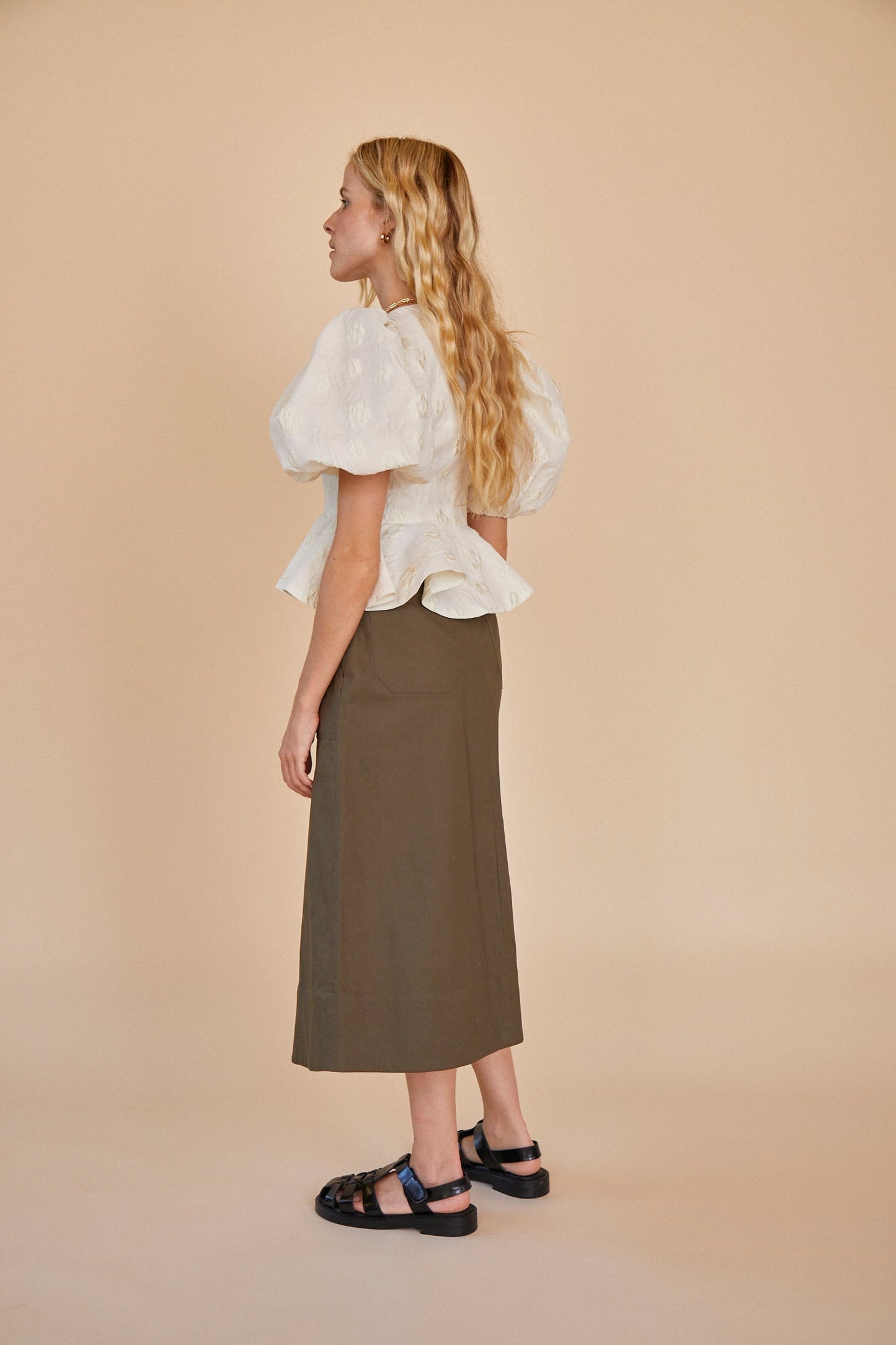 HUNTER BELL CONWAY TOP - IVORY FLOWERS